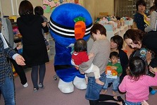市川三郷町立図書館へ