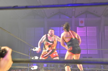 プロレスラー鷹木信吾さんの応援
