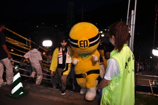 会場に向かうぽんぽん
