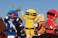 ステージに立つレンジャー