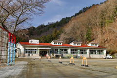 市川東小学校