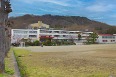六郷小学校