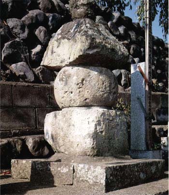 大乗寺五輪塔